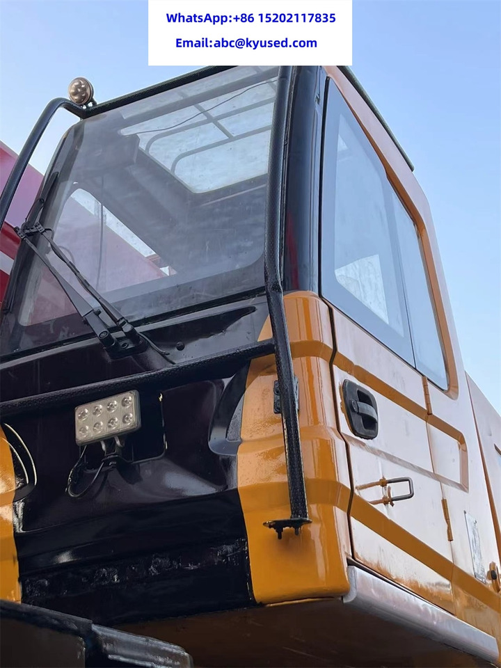 SANY STC1000 STC1300 STC1600 130T 100TONS 160TON TRUCK CRANE - موبايل كرين: صورة 4 SANY STC1000 STC1300 STC1600 130T 100TONS 160TON TRUCK CRANE - موبايل كرين: صورة 4