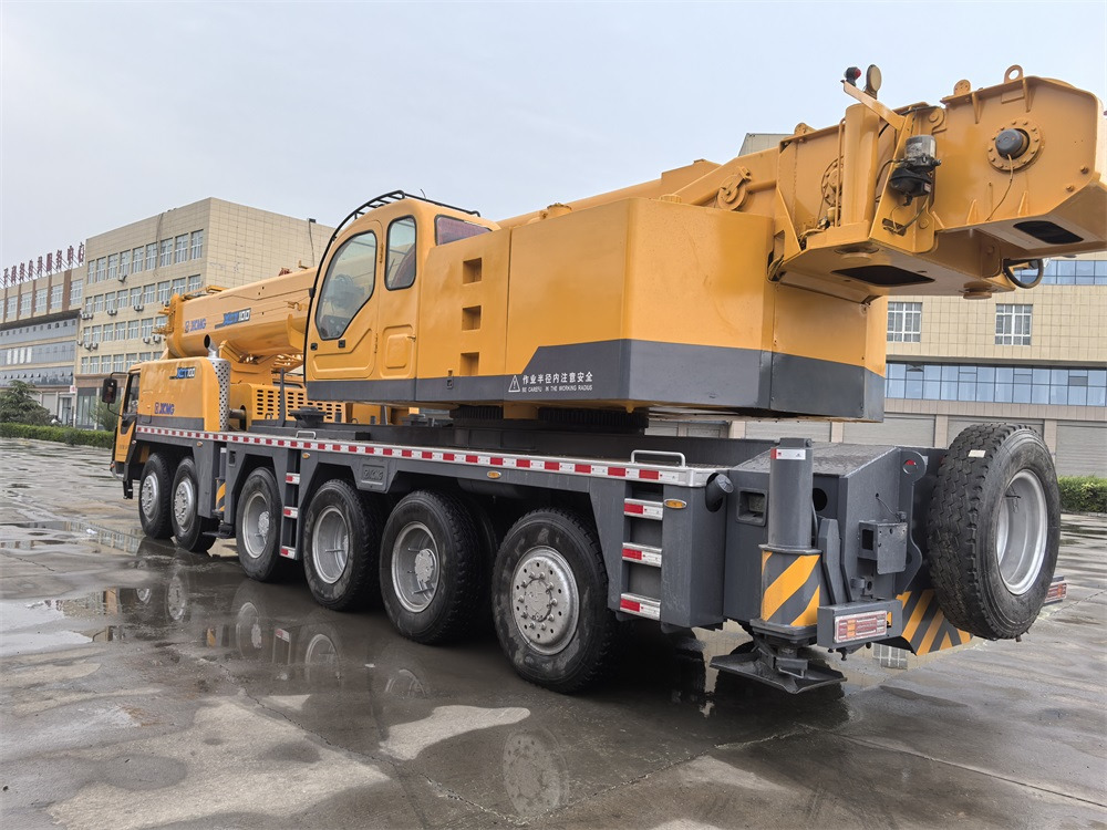 XCMG QY100K QY100K-1 100 ton 130 ton 160t truck crane - موبايل كرين: صورة 4 XCMG QY100K QY100K-1 100 ton 130 ton 160t truck crane - موبايل كرين: صورة 4