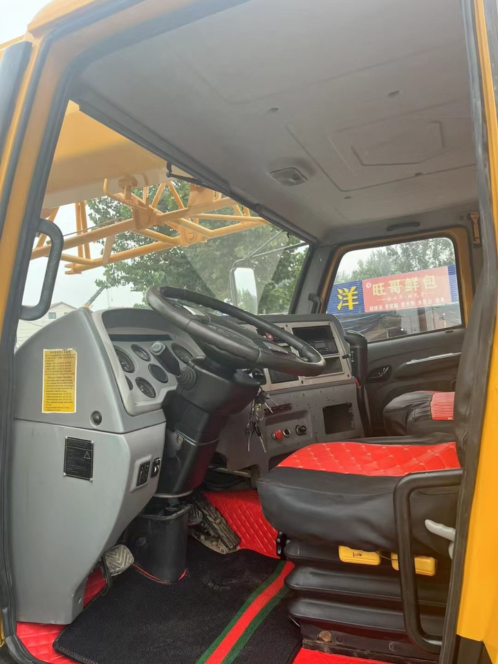 تأجير XCMG QY25K5D QY25K5C QY25K5-1 25 TON TRUCK CRANE XCMG QY25K5D QY25K5C QY25K5-1 25 TON TRUCK CRANE: صورة 6