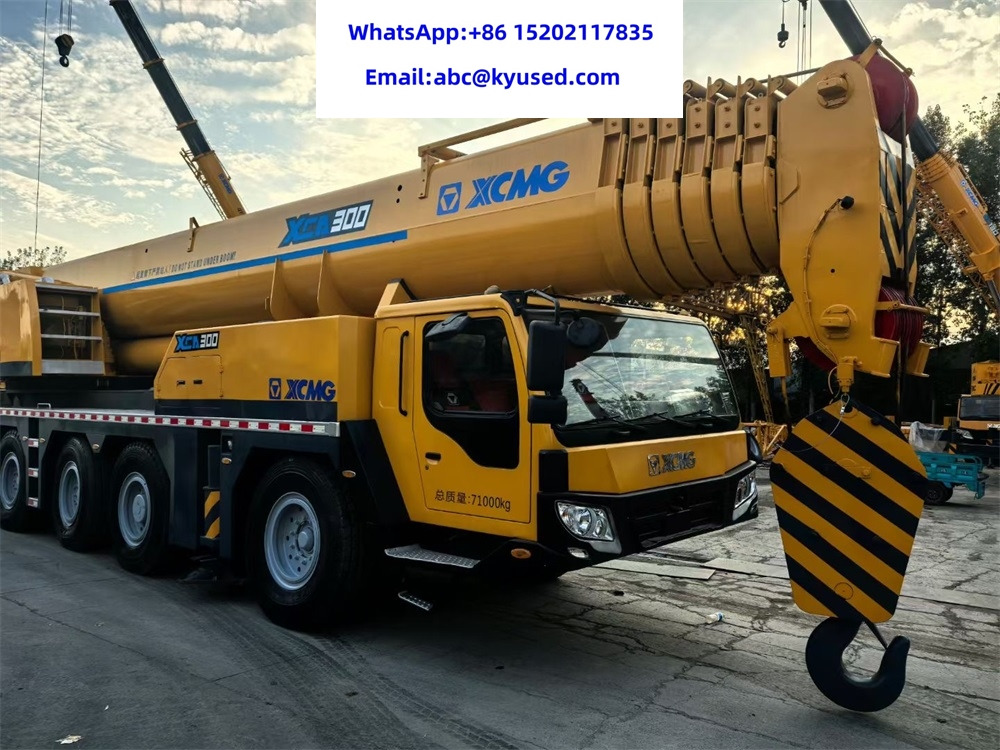 XCMG XCT300 XCA300 QAY300 XCA350 300Ton 350ton 260ton 250ton 220ton 240ton 200ton 180ton 160t 150ton 130ton 120ton 100ton - رافعة لجميع التضاريس: صورة 3 XCMG XCT300 XCA300 QAY300 XCA350 300Ton 350ton 260ton 250ton 220ton 240ton 200ton 180ton 160t 150ton 130ton 120ton 100ton - رافعة لجميع التضاريس: صورة 3
