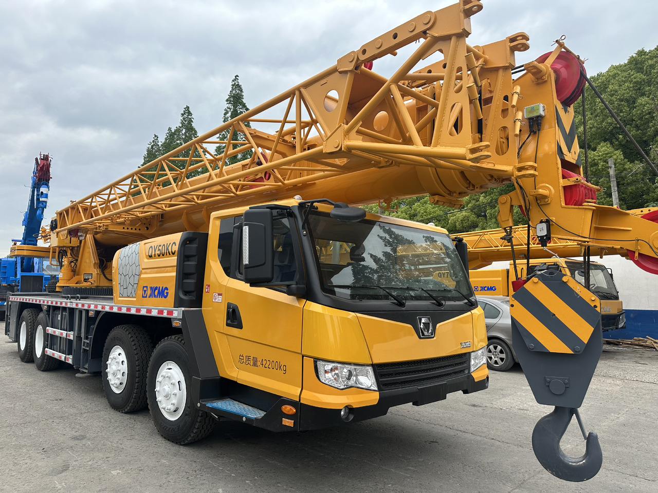 XCMG qy50kc xct55 qy55kc 50ton 55 ton 70 ton 85 ton 90 ton 100 ton 110 ton 130 ton truck crane - موبايل كرين: صورة 2 XCMG qy50kc xct55 qy55kc 50ton 55 ton 70 ton 85 ton 90 ton 100 ton 110 ton 130 ton truck crane - موبايل كرين: صورة 2