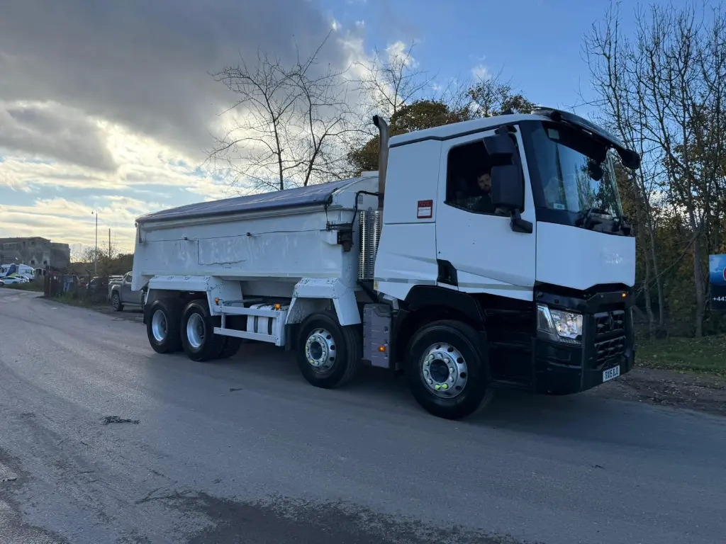 Renault Tipper C 380 (BJO) - شاحنة قلاب: صورة 4 Renault Tipper C 380 (BJO) - شاحنة قلاب: صورة 4