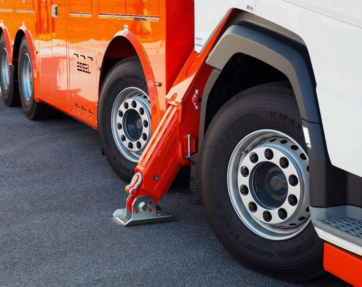 DAF XF 530 NEW T-REX DAF white - شاحنة سحب: صورة 5 DAF XF 530 NEW T-REX DAF white - شاحنة سحب: صورة 5