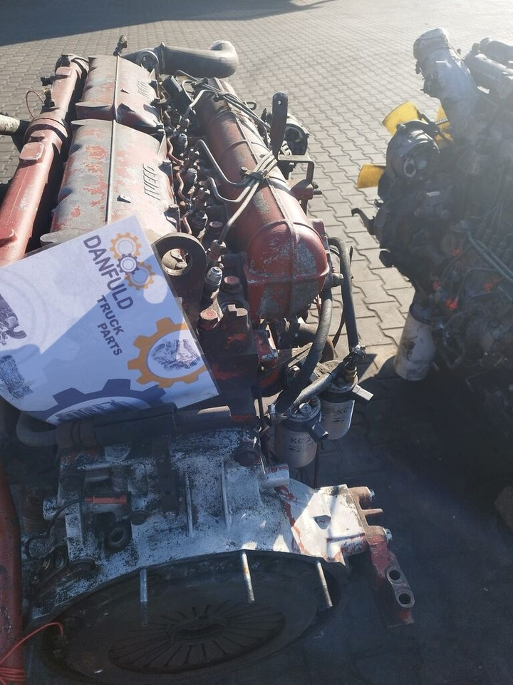 IVECO 8210.42M 470 E2 IVECO Magirus - محرك - شاحنة: صورة 3 IVECO 8210.42M 470 E2 IVECO Magirus - محرك - شاحنة: صورة 3