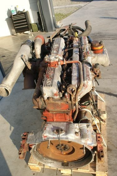 IVECO Eurotech 8460.41N IVECO EuroTech - محرك - شاحنة: صورة 4 IVECO Eurotech 8460.41N IVECO EuroTech - محرك - شاحنة: صورة 4