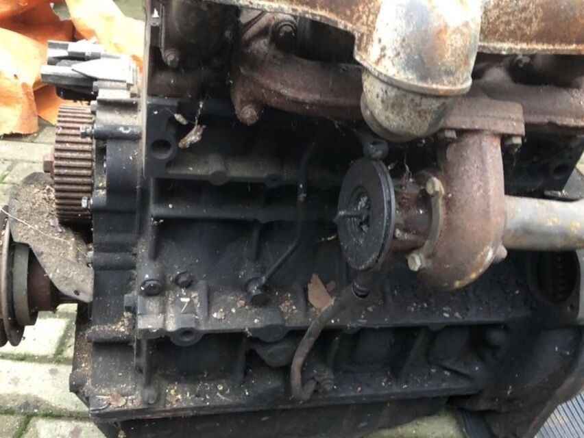 Deutz F4L1011F Kramer - محرك - اللودر بعجل: صورة 5 Deutz F4L1011F Kramer - محرك - اللودر بعجل: صورة 5