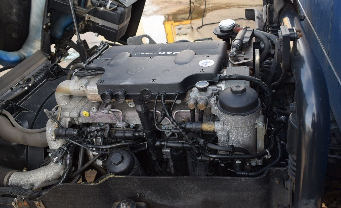 MAN D0834 LFL64 MAN TGL - محرك - شاحنة: صورة 1 MAN D0834 LFL64 MAN TGL - محرك - شاحنة: صورة 1