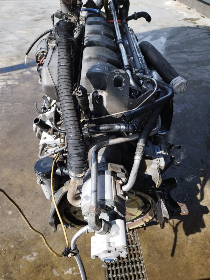 Mercedes-Benz OM457LA.V/12-01 Mercedes-Benz Axor - محرك - شاحنة: صورة 2 Mercedes-Benz OM457LA.V/12-01 Mercedes-Benz Axor - محرك - شاحنة: صورة 2