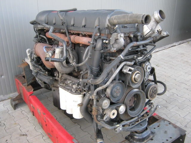 Renault DXI 11 440 E3 Renault Premium - محرك - شاحنة: صورة 1 Renault DXI 11 440 E3 Renault Premium - محرك - شاحنة: صورة 1
