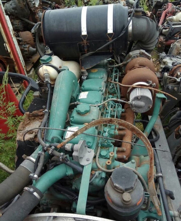 Volvo D10A 320 Volvo FL FM - محرك - شاحنة: صورة 3 Volvo D10A 320 Volvo FL FM - محرك - شاحنة: صورة 3