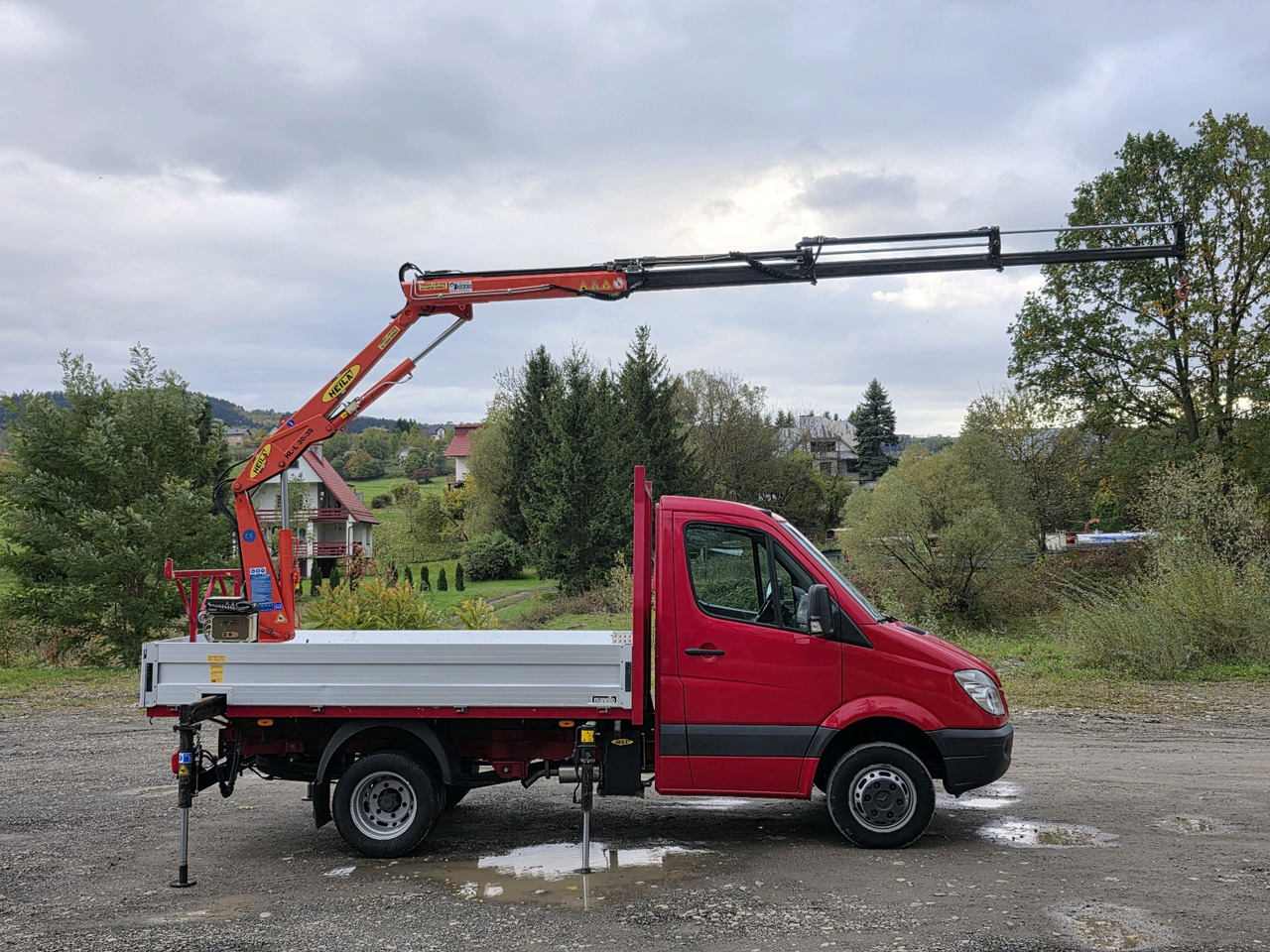 Mercedes-Benz Sprinter 418 CDI Skrzynia +HDS 10.5 M +Pilot ! 87000km ! - شاحنة توصيل مفتوحة: صورة 3 Mercedes-Benz Sprinter 418 CDI Skrzynia +HDS 10.5 M +Pilot ! 87000km ! - شاحنة توصيل مفتوحة: صورة 3