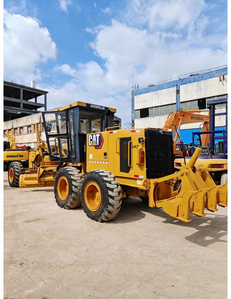 Caterpillar 140K - ماكينة تسوية: صورة 2 Caterpillar 140K - ماكينة تسوية: صورة 2
