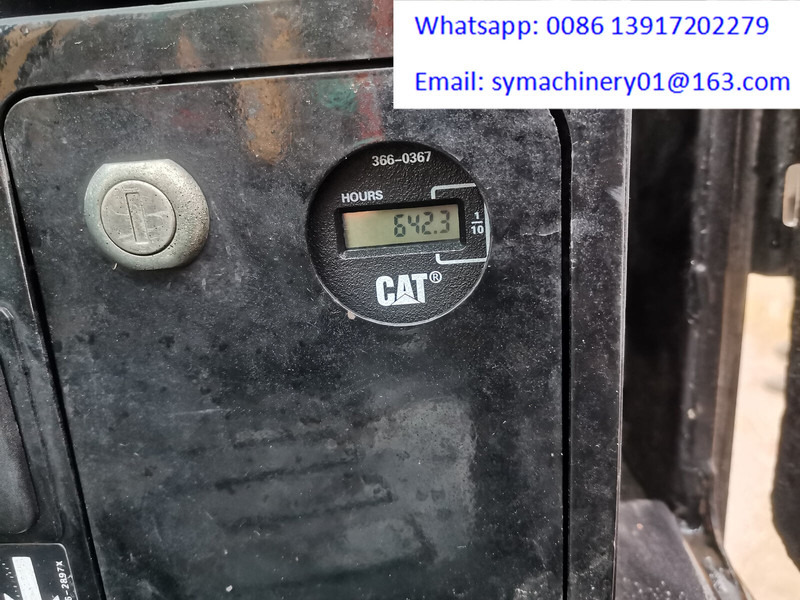 Caterpillar 305.5E2 - حفار زاحف: صورة 3 Caterpillar 305.5E2 - حفار زاحف: صورة 3