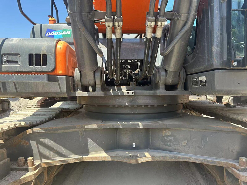 Doosan DX530 - حفار زاحف: صورة 2 Doosan DX530 - حفار زاحف: صورة 2