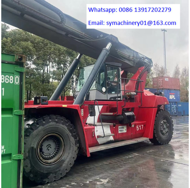 Kalmar DRF450-60S5K - آلة حمل الحاويات في الأماكن الصغيرة: صورة 2 Kalmar DRF450-60S5K - آلة حمل الحاويات في الأماكن الصغيرة: صورة 2