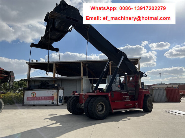 Kalmar DRF450 - آلة حمل الحاويات في الأماكن الصغيرة: صورة 1 Kalmar DRF450 - آلة حمل الحاويات في الأماكن الصغيرة: صورة 1