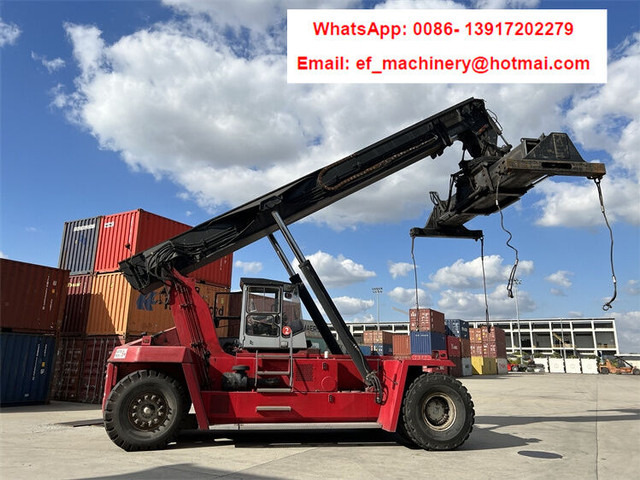 Kalmar DRF450 - آلة حمل الحاويات في الأماكن الصغيرة: صورة 2 Kalmar DRF450 - آلة حمل الحاويات في الأماكن الصغيرة: صورة 2