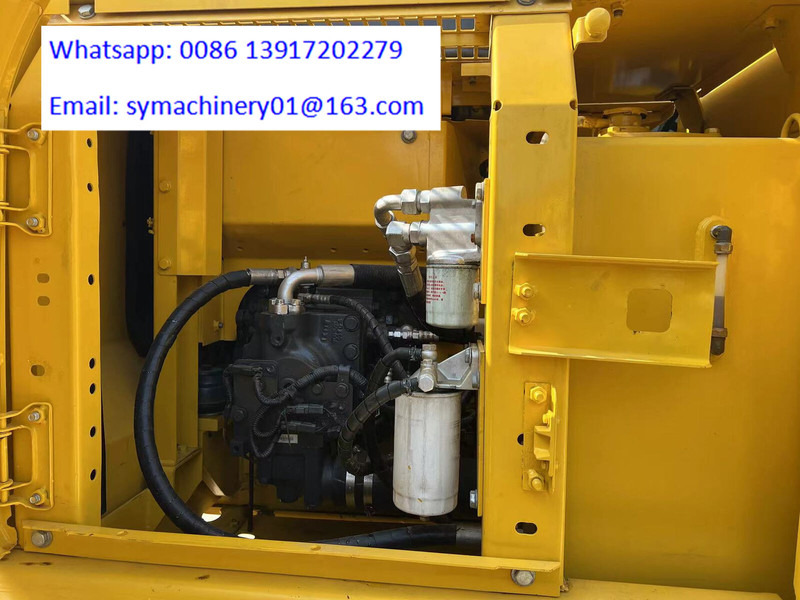 Komatsu PC130 - حفار زاحف: صورة 3 Komatsu PC130 - حفار زاحف: صورة 3