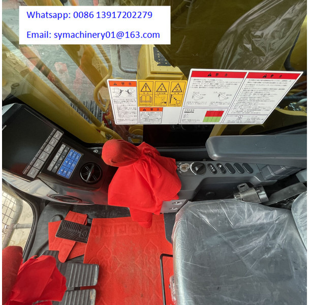 حفار زاحف Komatsu PC220-8N1: صورة 14