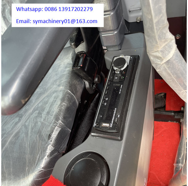 حفار زاحف Komatsu PC220-8N1: صورة 13