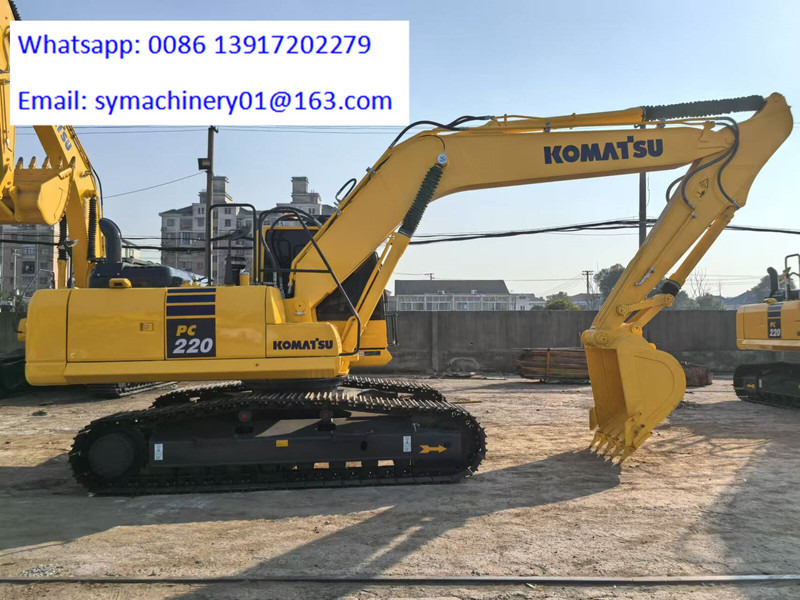 Komatsu PC220-8 - حفار زاحف: صورة 2 Komatsu PC220-8 - حفار زاحف: صورة 2