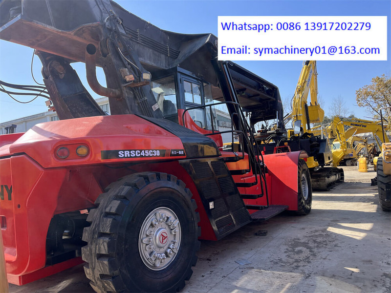 Sany SRSC45C30 - آلة حمل الحاويات في الأماكن الصغيرة: صورة 1 Sany SRSC45C30 - آلة حمل الحاويات في الأماكن الصغيرة: صورة 1