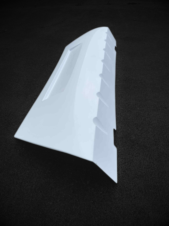 SCANIA IRIZAR NEW CENTURY Zderzak przedni Scania IRIZAR New Century - مصد - حافلة نقل لمسافات طويلة: صورة 2 SCANIA IRIZAR NEW CENTURY Zderzak przedni Scania IRIZAR New Century - مصد - حافلة نقل لمسافات طويلة: صورة 2