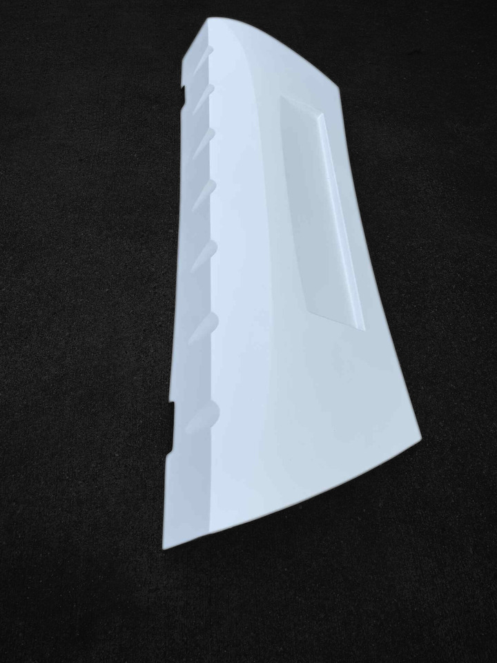 SCANIA IRIZAR NEW CENTURY Zderzak przedni Scania IRIZAR New Century - مصد - حافلة نقل لمسافات طويلة: صورة 3 SCANIA IRIZAR NEW CENTURY Zderzak przedni Scania IRIZAR New Century - مصد - حافلة نقل لمسافات طويلة: صورة 3