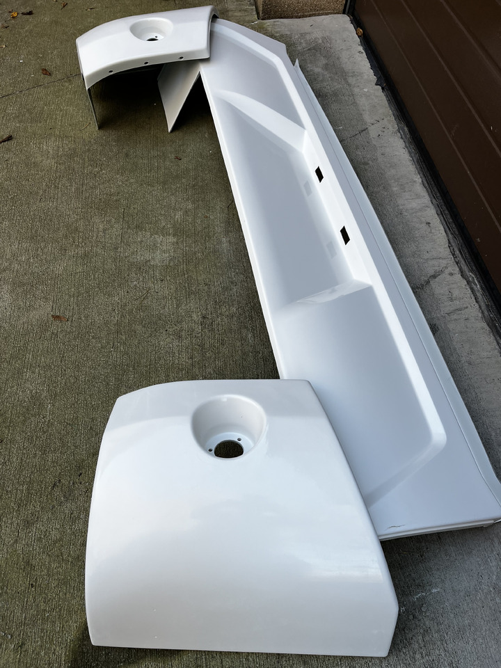 Zderzak tylny VOLVO 9500 9700 9900 VOLVO 9500 9700 9900 - مصد - حافلة نقل لمسافات طويلة: صورة 2 Zderzak tylny VOLVO 9500 9700 9900 VOLVO 9500 9700 9900 - مصد - حافلة نقل لمسافات طويلة: صورة 2