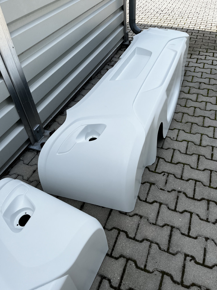 Zderzak tylny do AUTOBUSU VDL EURO 5 Bova VDL FUTURA euro 5 - مصد - حافلة نقل لمسافات طويلة: صورة 4 Zderzak tylny do AUTOBUSU VDL EURO 5 Bova VDL FUTURA euro 5 - مصد - حافلة نقل لمسافات طويلة: صورة 4