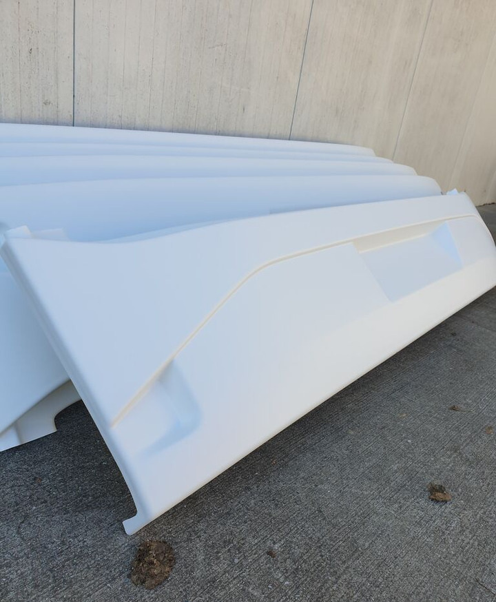 Zderzak tylny środkowy VOLVO 8900 VOLVO 8900 - مصد - حافلة نقل لمسافات طويلة: صورة 1 Zderzak tylny środkowy VOLVO 8900 VOLVO 8900 - مصد - حافلة نقل لمسافات طويلة: صورة 1