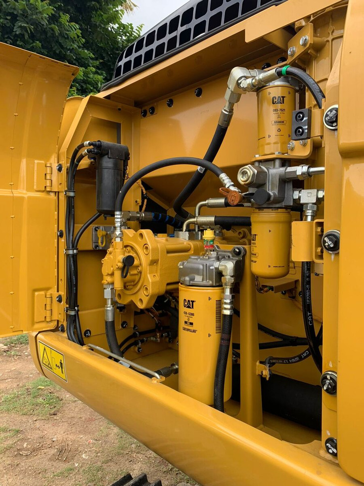 New Caterpillar 323D3 tracked excavator - حفار زاحف: صورة 3 New Caterpillar 323D3 tracked excavator - حفار زاحف: صورة 3