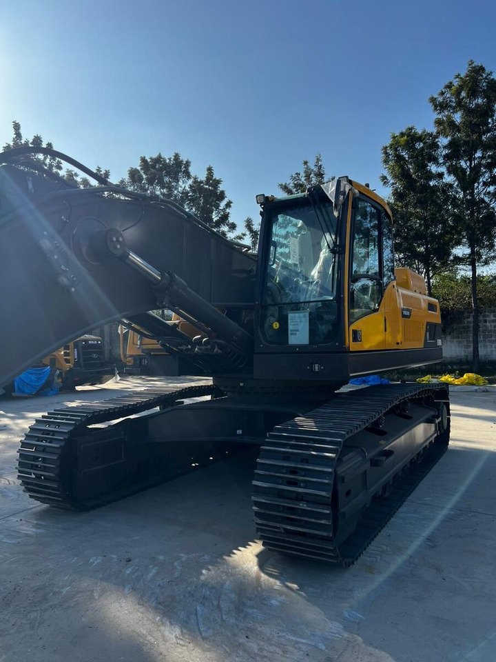 حفار زاحف للبيع  New Volvo EC480DL tracked excavator: صورة 6