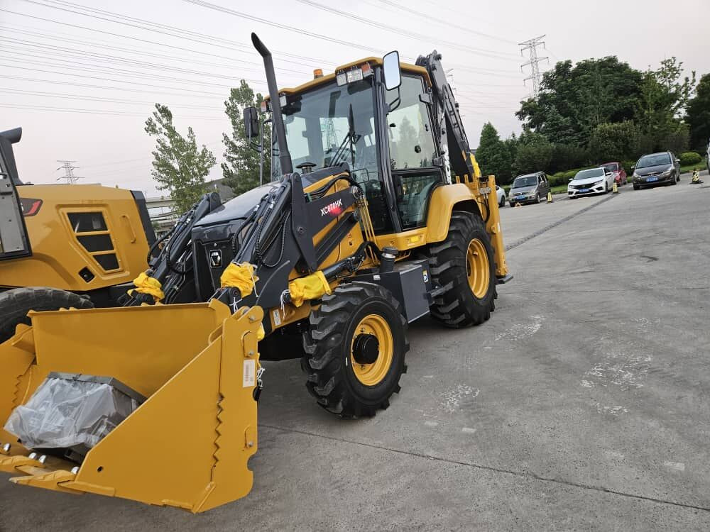 لودر ذو محراث خلفي/ باكهو للبيع  New XCMG XC870HK backhoe loader: صورة 9