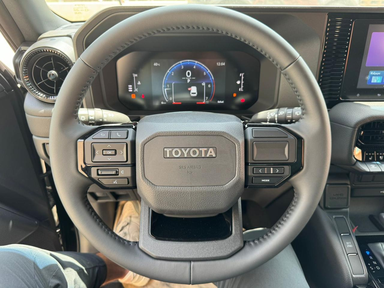 Toyota Prado - سيارة: صورة 1 Toyota Prado - سيارة: صورة 1