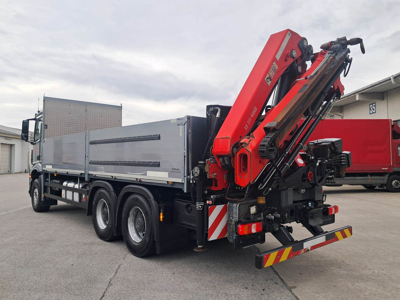 MERCEDES-BENZ AROCS 28.51 | 6x4| Retarder |Kran |Klima | Euro 6 - شاحنات مسطحة, شاحنة كرين: صورة 5 MERCEDES-BENZ AROCS 28.51 | 6x4| Retarder |Kran |Klima | Euro 6 - شاحنات مسطحة, شاحنة كرين: صورة 5
