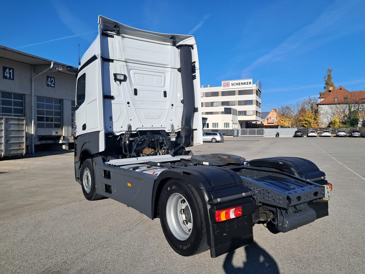 MERCEDES-BENZ Actros 18 45 | Retarder | Standklima | 4 Stück MP5 - رأس تريلا: صورة 3 MERCEDES-BENZ Actros 18 45 | Retarder | Standklima | 4 Stück MP5 - رأس تريلا: صورة 3