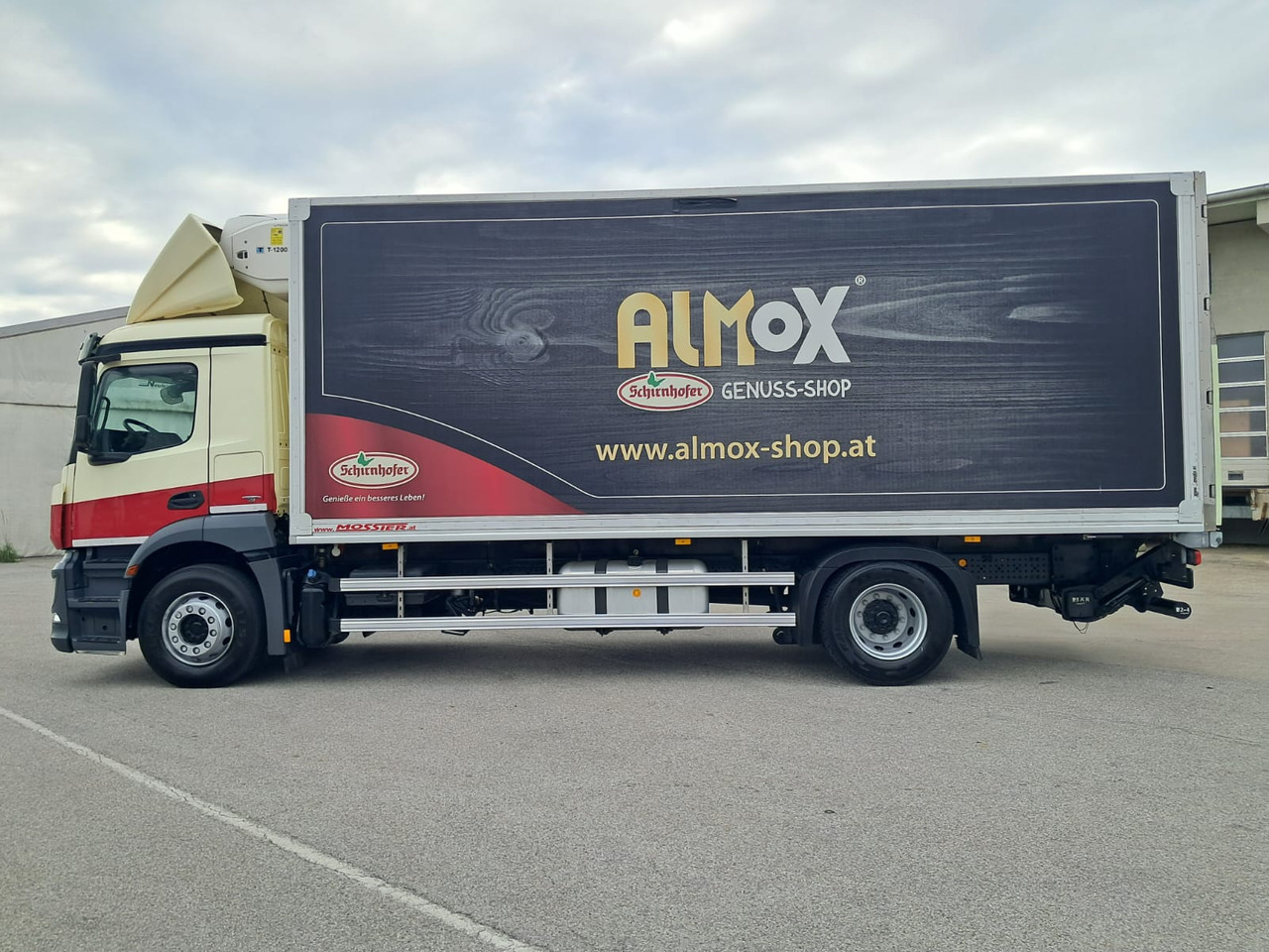 MERCEDES-BENZ Antos 1833 Kühlkoffer LBW | Standheizung | Euro 6 - شاحنة ذات مبرد: صورة 4 MERCEDES-BENZ Antos 1833 Kühlkoffer LBW | Standheizung | Euro 6 - شاحنة ذات مبرد: صورة 4