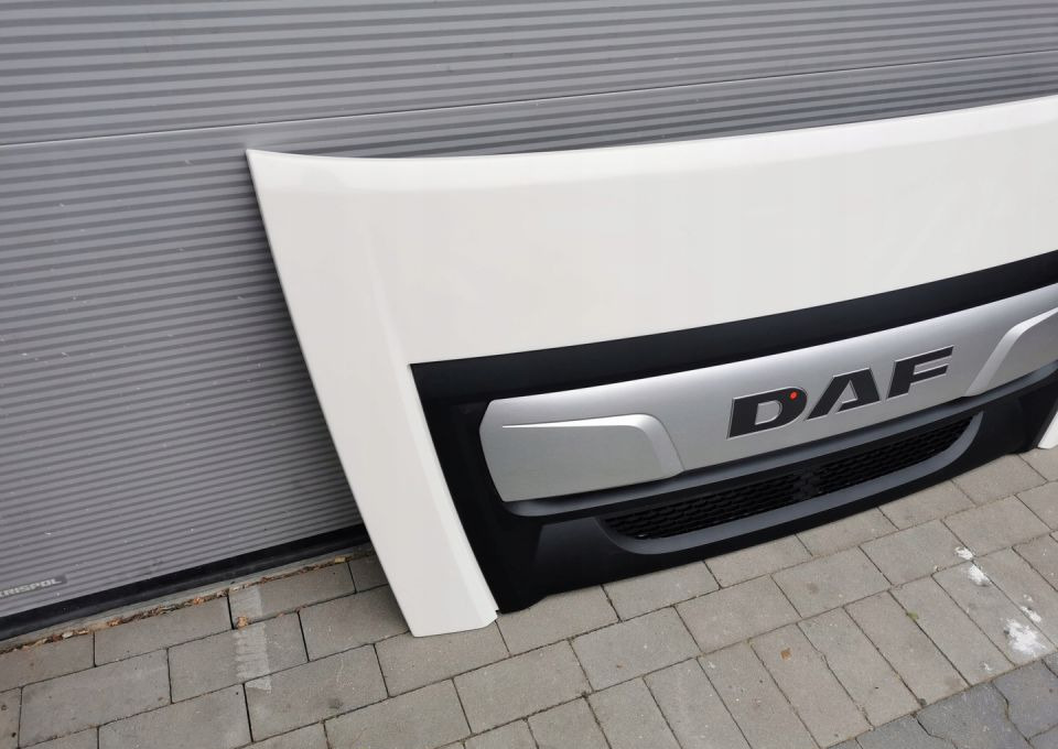 ATRAPA MASKA DAF LF E6. LIFT 82525517 - غطاء السيارة - شاحنة: صورة 3 ATRAPA MASKA DAF LF E6. LIFT 82525517 - غطاء السيارة - شاحنة: صورة 3