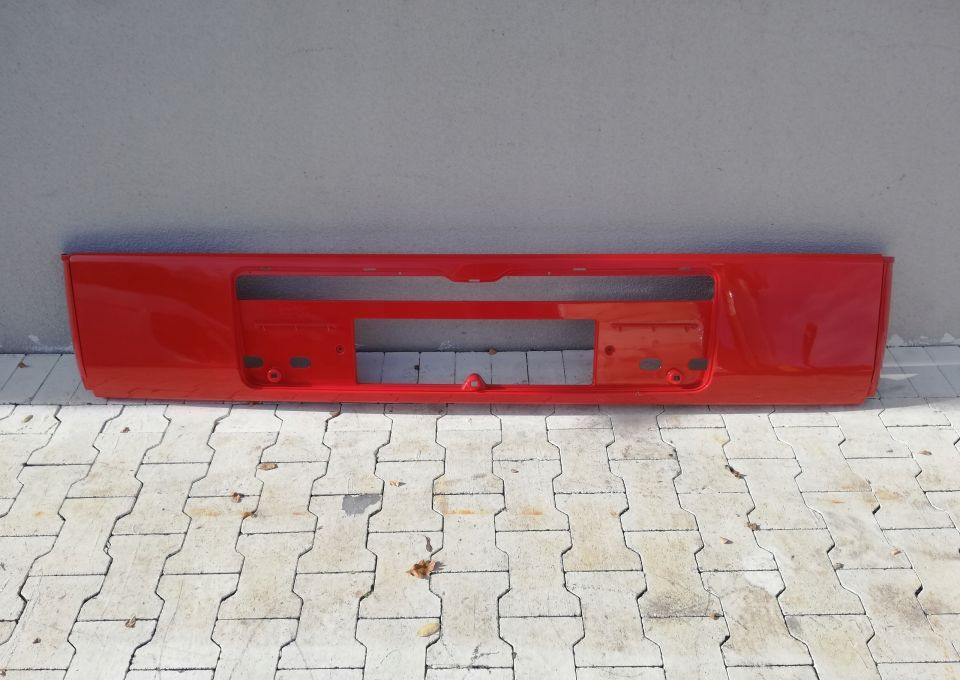 ATRAPA MASKA MAN L2000 ORYGINAL - غطاء السيارة - شاحنة: صورة 1 ATRAPA MASKA MAN L2000 ORYGINAL - غطاء السيارة - شاحنة: صورة 1