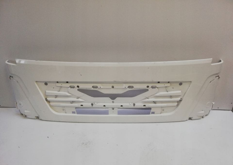 ATRAPA MASKA MAN TGL E6 ORYGINAL 81.611106104 - غطاء السيارة - شاحنة: صورة 1 ATRAPA MASKA MAN TGL E6 ORYGINAL 81.611106104 - غطاء السيارة - شاحنة: صورة 1