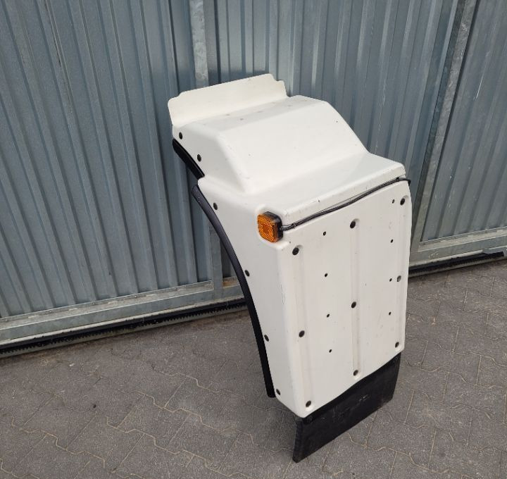 BLOTNIK MAN TGM LH NOWY ORYGINAL 81.61210.0541/0547 - رفرف - شاحنة: صورة 1 BLOTNIK MAN TGM LH NOWY ORYGINAL 81.61210.0541/0547 - رفرف - شاحنة: صورة 1