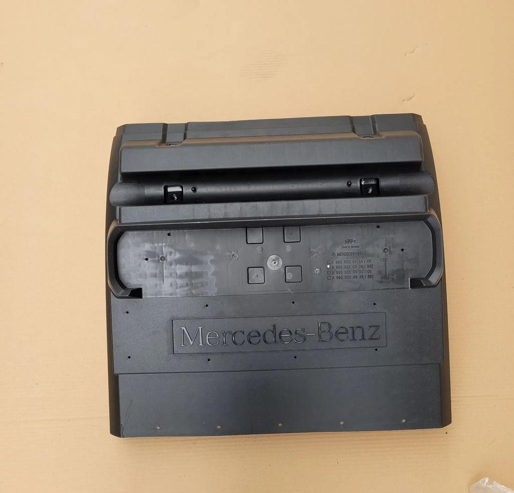 BŁOTNIK TYŁ MERCRDES ACTROS MP4 MP5 NOWY ORYGINAŁ A9605200420 CHWALIM116 - رفرف - شاحنة: صورة 1 BŁOTNIK TYŁ MERCRDES ACTROS MP4 MP5 NOWY ORYGINAŁ A9605200420 CHWALIM116 - رفرف - شاحنة: صورة 1