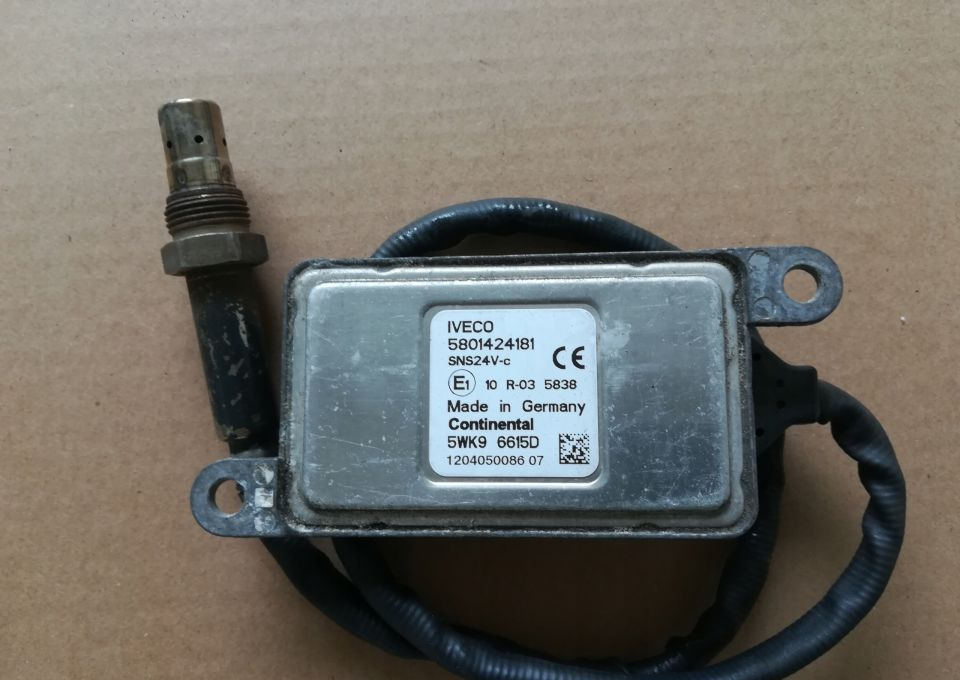 CZUJNIK NOX IVECO STRALIS 508014241181 - مستشعر: صورة 1 CZUJNIK NOX IVECO STRALIS 508014241181 - مستشعر: صورة 1