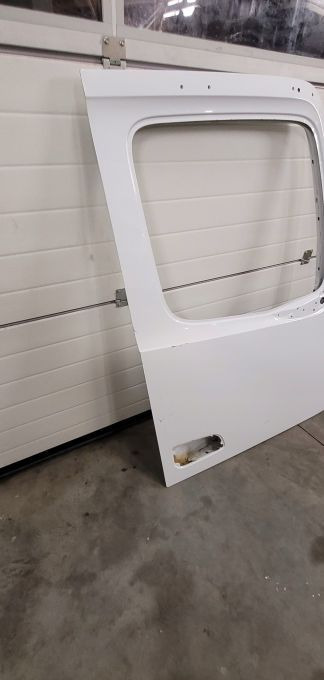 DRZWI MERCEDES ACTROS MP4 PRAWE MALA TAPICERKA - باب و قطع الغيار - شاحنة: صورة 2 DRZWI MERCEDES ACTROS MP4 PRAWE MALA TAPICERKA - باب و قطع الغيار - شاحنة: صورة 2