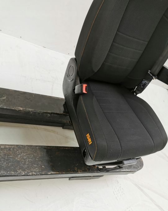 FOTEL KIEROWCY AUTOBUS MAN NEOPLAN ISRI - مقعد - حافلة: صورة 3 FOTEL KIEROWCY AUTOBUS MAN NEOPLAN ISRI - مقعد - حافلة: صورة 3