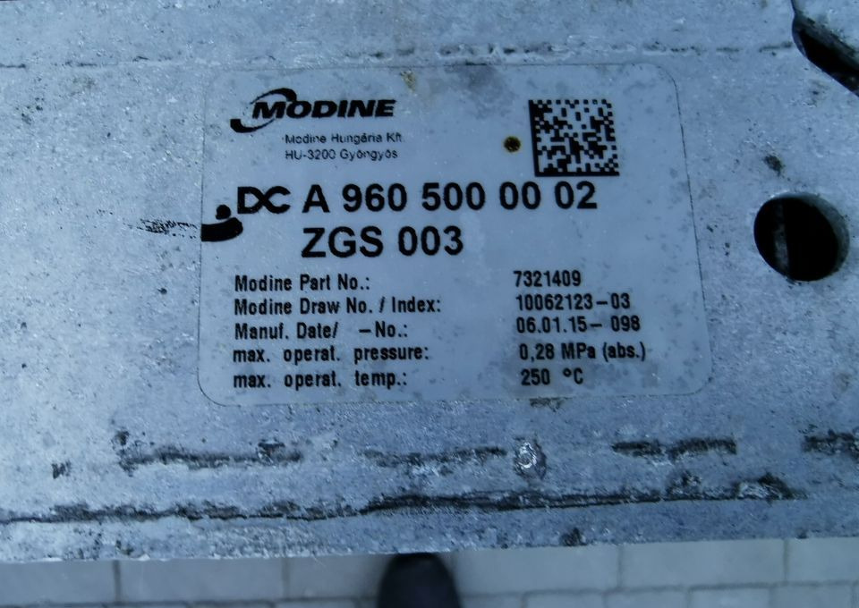 INTERCOOLER MERCREES ACTROS MP4 A9605000002 - مبرد هواء الشحن: صورة 3 INTERCOOLER MERCREES ACTROS MP4 A9605000002 - مبرد هواء الشحن: صورة 3