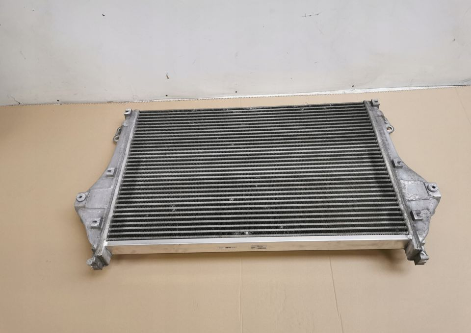 INTERCOOLER SCANIA R S 2362748 - مبرد هواء الشحن: صورة 2 INTERCOOLER SCANIA R S 2362748 - مبرد هواء الشحن: صورة 2