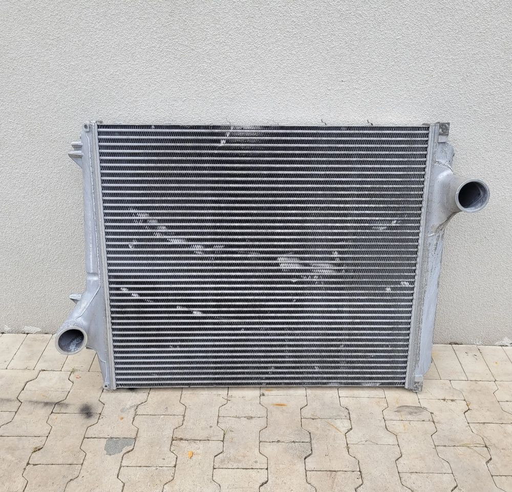 INTERCOOLER VOLVO FH4 RENAULT RANGE T 21631996 ORYGINAŁ CHWALIM116 - مبرد هواء الشحن - شاحنة: صورة 1 INTERCOOLER VOLVO FH4 RENAULT RANGE T 21631996 ORYGINAŁ CHWALIM116 - مبرد هواء الشحن - شاحنة: صورة 1
