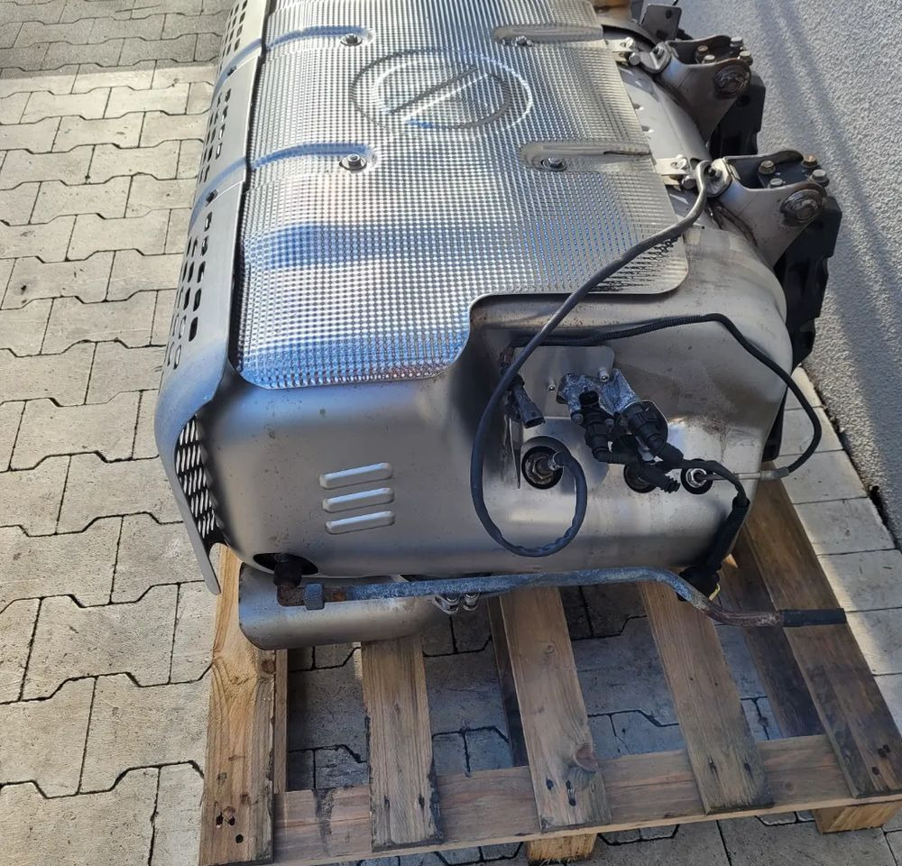 KATALIZATOR IVECO EUROCARGO E6 ORYGINAŁ - محول حفاز - شاحنة: صورة 2 KATALIZATOR IVECO EUROCARGO E6 ORYGINAŁ - محول حفاز - شاحنة: صورة 2